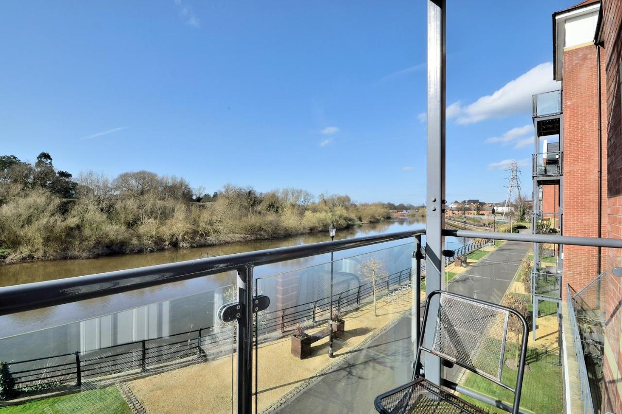 Racecourse Serviced Apartments Честер Екстер'єр фото