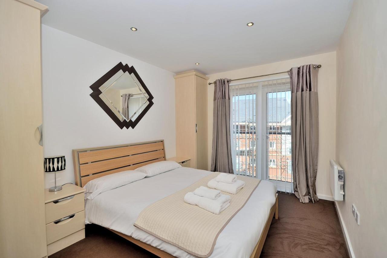 Racecourse Serviced Apartments Честер Екстер'єр фото