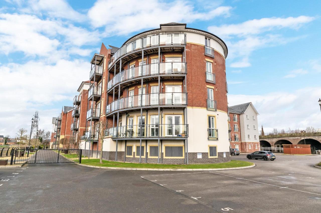 Racecourse Serviced Apartments Честер Екстер'єр фото