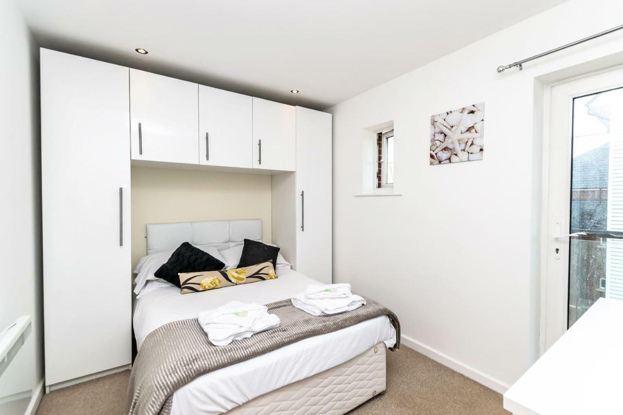 Racecourse Serviced Apartments Честер Екстер'єр фото