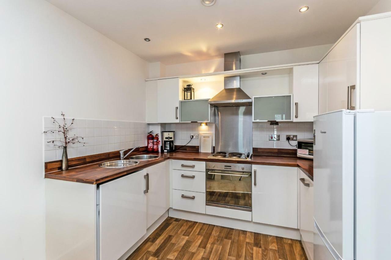 Racecourse Serviced Apartments Честер Екстер'єр фото