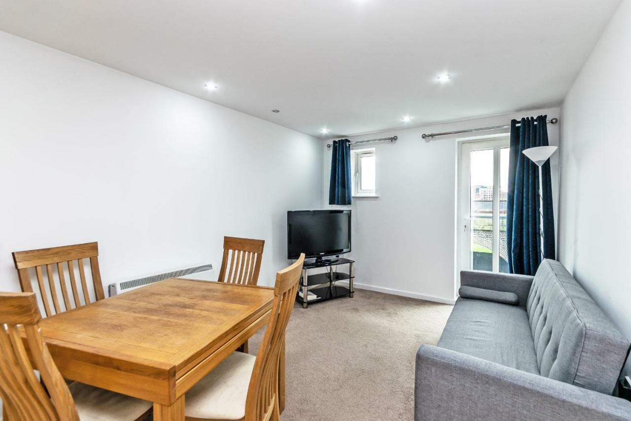 Racecourse Serviced Apartments Честер Екстер'єр фото