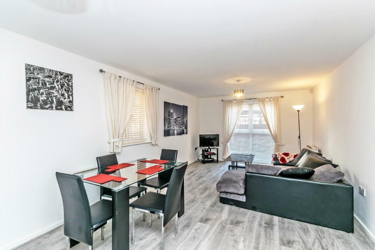 Racecourse Serviced Apartments Честер Екстер'єр фото