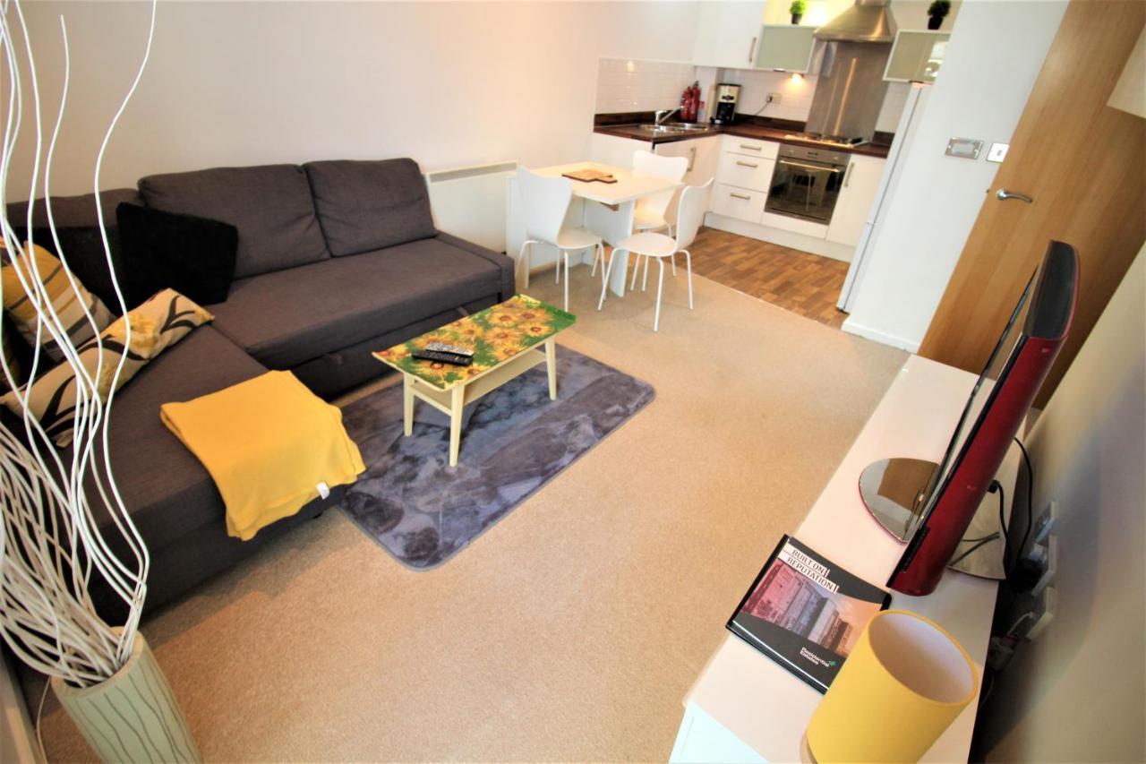Racecourse Serviced Apartments Честер Екстер'єр фото